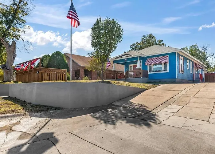 Holiday home Stockyards-3/4 Mile Away!-sleeps 8-americana House Fort Worth